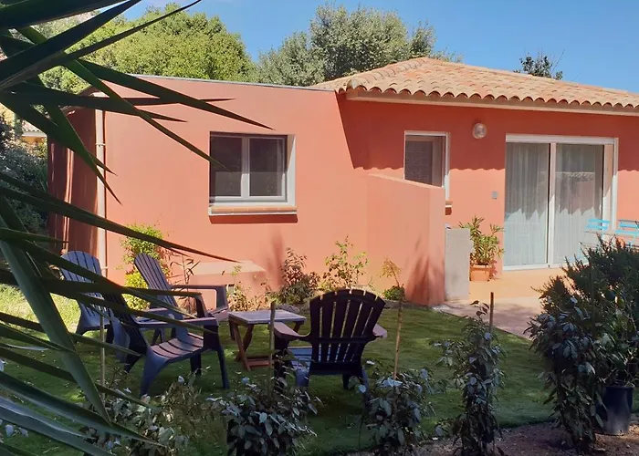 A Vigna Vecchia - 3 Pieces Sud Vecchio Bed & Breakfast 4*