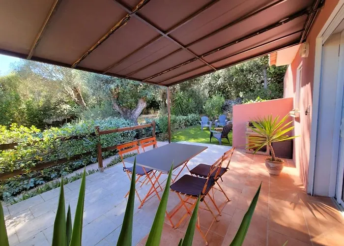 A Vigna Vecchia - 3 Pieces Sud Vecchio Bed & Breakfast